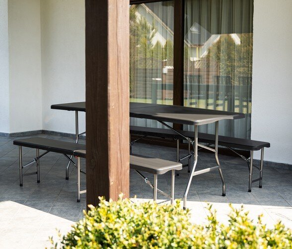 Sulankstomas sodo stalas 180 cm + 2 suolai - juodi kaina ir informacija | Turistiniai baldai | pigu.lt