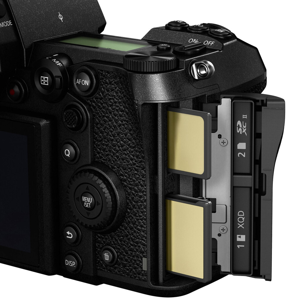 Panasonic Lumix DC-S1 + Lumix S 20-60 mm F3.5-5.6 (S-R2060) kaina ir informacija | Skaitmeniniai fotoaparatai | pigu.lt