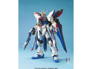 Plastikinis surenkamas Gunpla modelis Bandai - MG Strike Freedom Gundam, 1/100, 61606 kaina ir informacija | Konstruktoriai ir kaladėlės | pigu.lt