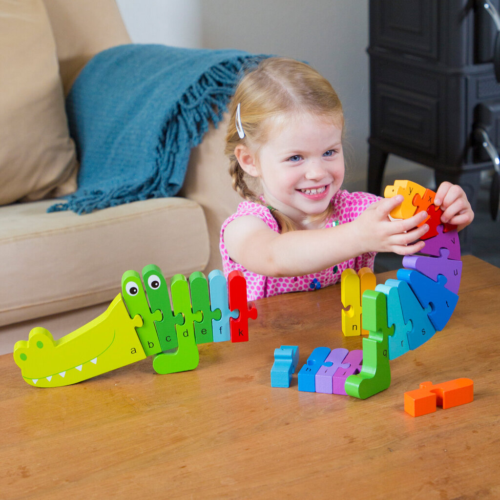 Dėlionė New Classic Toys medinė su abėcėle - Krokodilas, 10532 kaina ir informacija | Lavinamieji žaislai | pigu.lt
