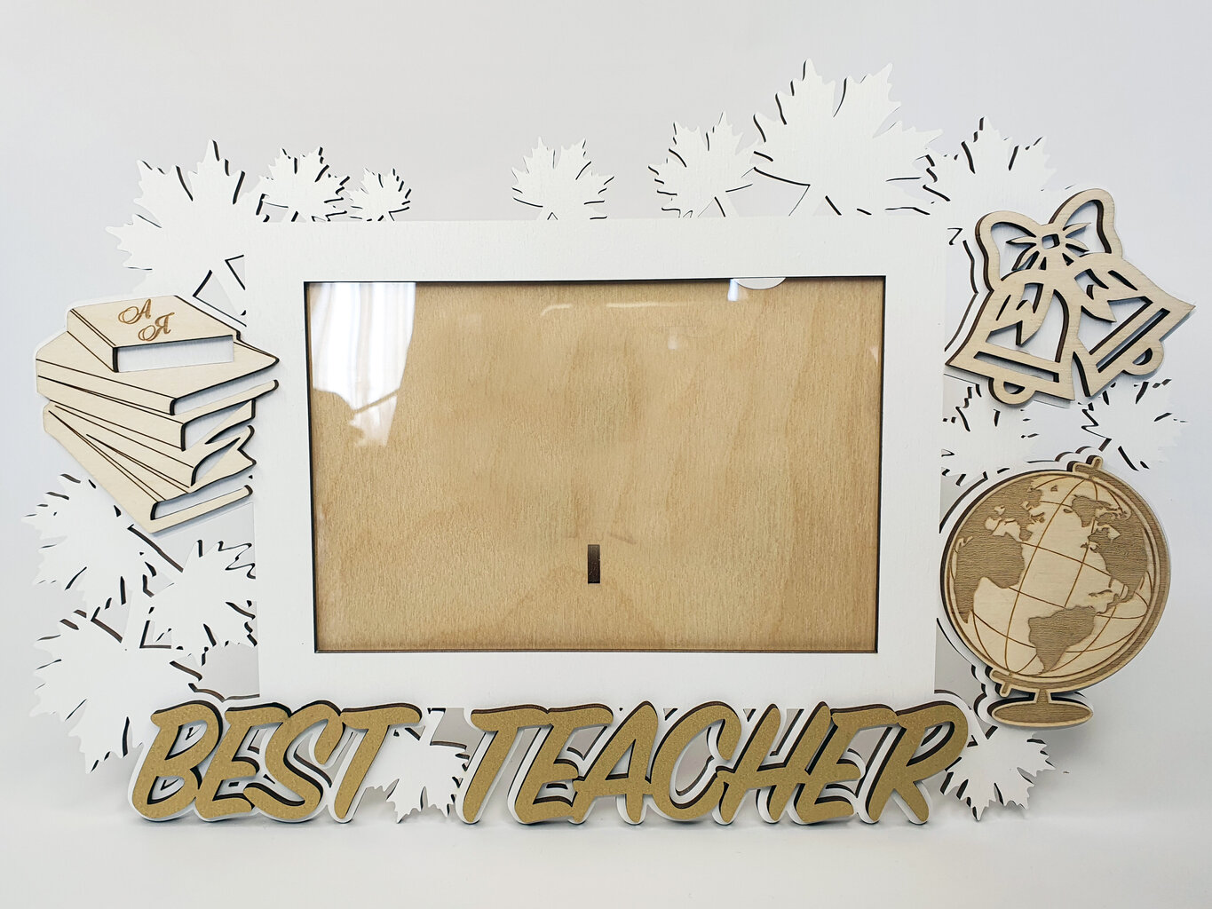 Medinis baltas nuotraukų rėmelis 1 nuotraukai su dekoru dovanai mokyklai su užrašu “Best Teacher” kaina ir informacija | Rėmeliai, nuotraukų albumai | pigu.lt