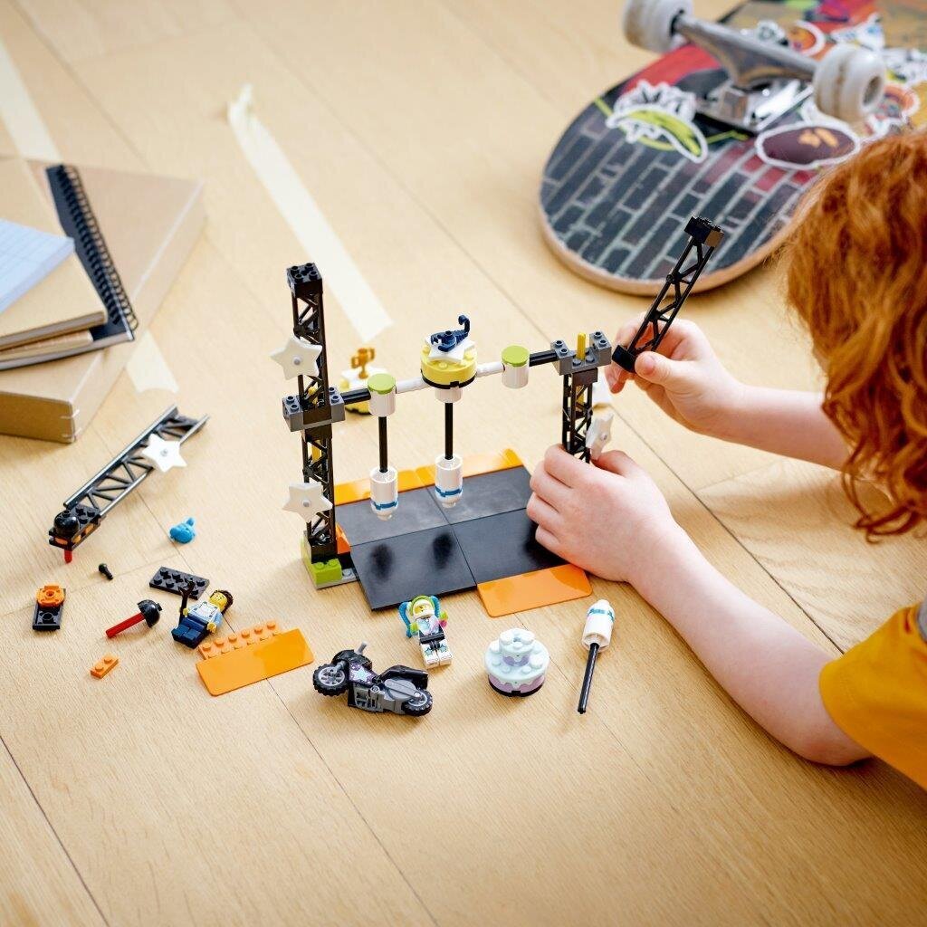 60341 LEGO® City Griaunantis kaskadininkų iššūkis kaina ir informacija | Konstruktoriai ir kaladėlės | pigu.lt