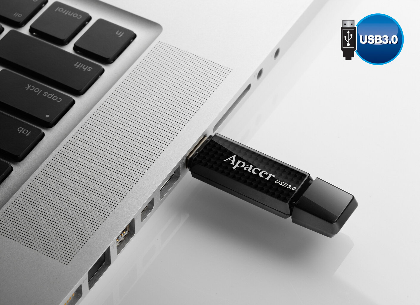USB laikmena USB3.0 atmintinė APACER - Flash Drive AH352 32GB USB 3.0,  Juoda kaina | pigu.lt