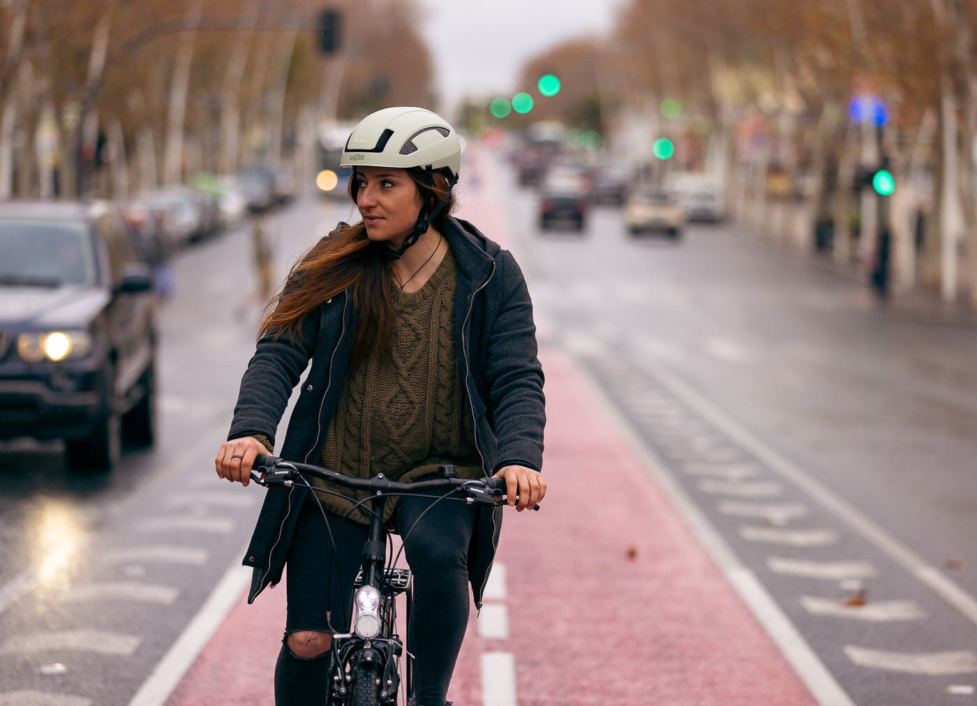 Dviračio šalmas Lazer CityZen KinetiCore, žalias kaina ir informacija | Šalmai | pigu.lt