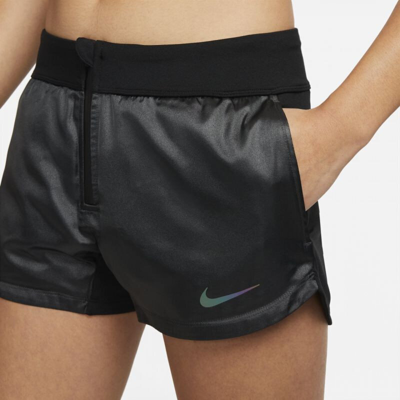 Šortai moterims Nike Therma-FIT Adv Run Division W, juodi цена и информация | Sportinė apranga moterims | pigu.lt