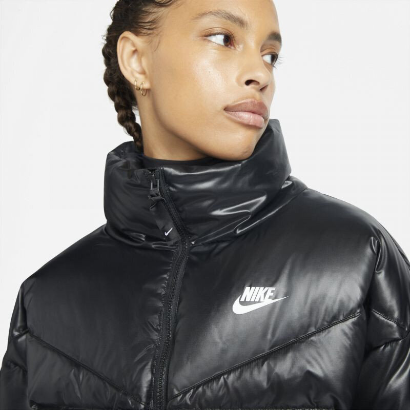 Nike moteriška striukė Sportswear Therma-FIit City Series W DH4079-010 kaina ir informacija | Striukės moterims | pigu.lt