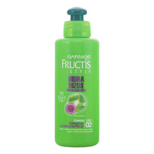 Garbanas pabrėžiantis kremas Styles Fructis, 200 ml цена и информация | Plaukų formavimo priemonės | pigu.lt