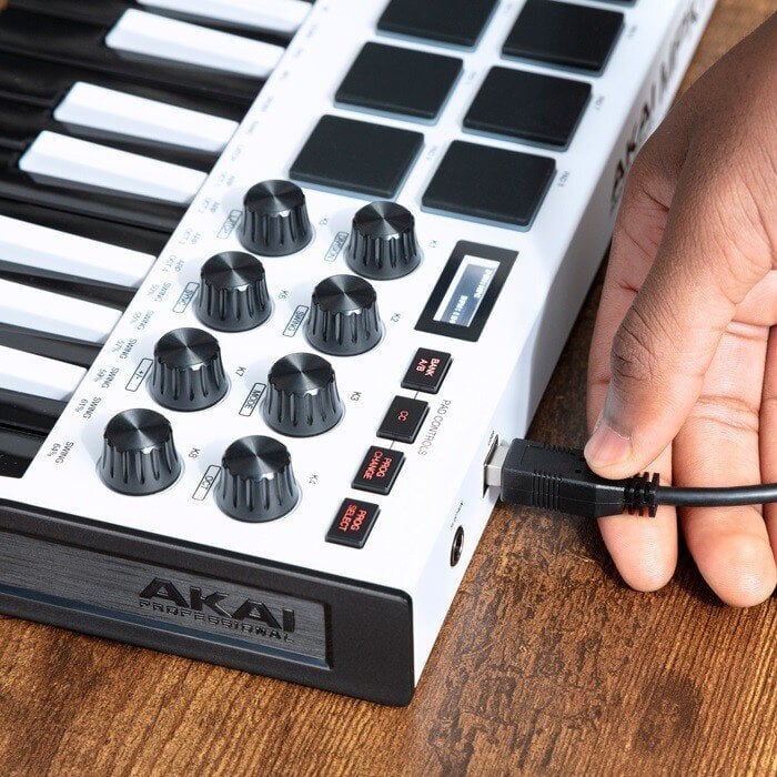 Klavišinis muzikos instrumentas Akai, MPK Mini MK3, Midi USB kaina ir informacija | Klavišiniai muzikos instrumentai | pigu.lt