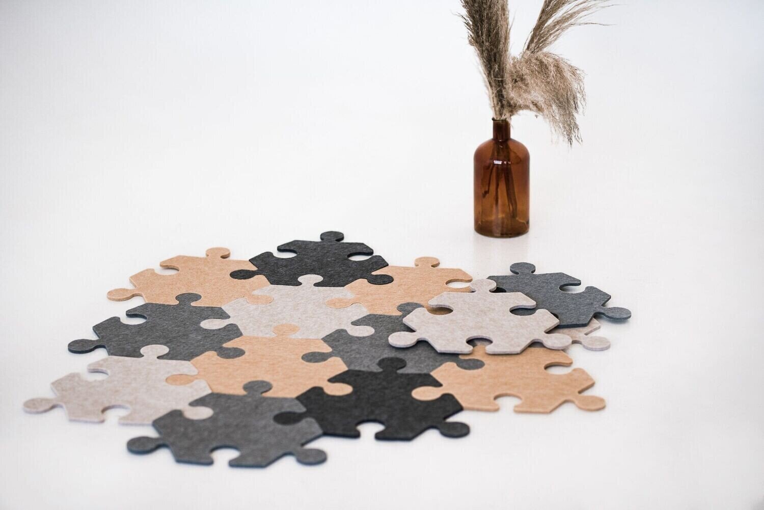 Sudedamas poliesterio veltinio kilimas Style Puzzle (14 dalių / 1.5m2) kaina ir informacija | Kilimai | pigu.lt