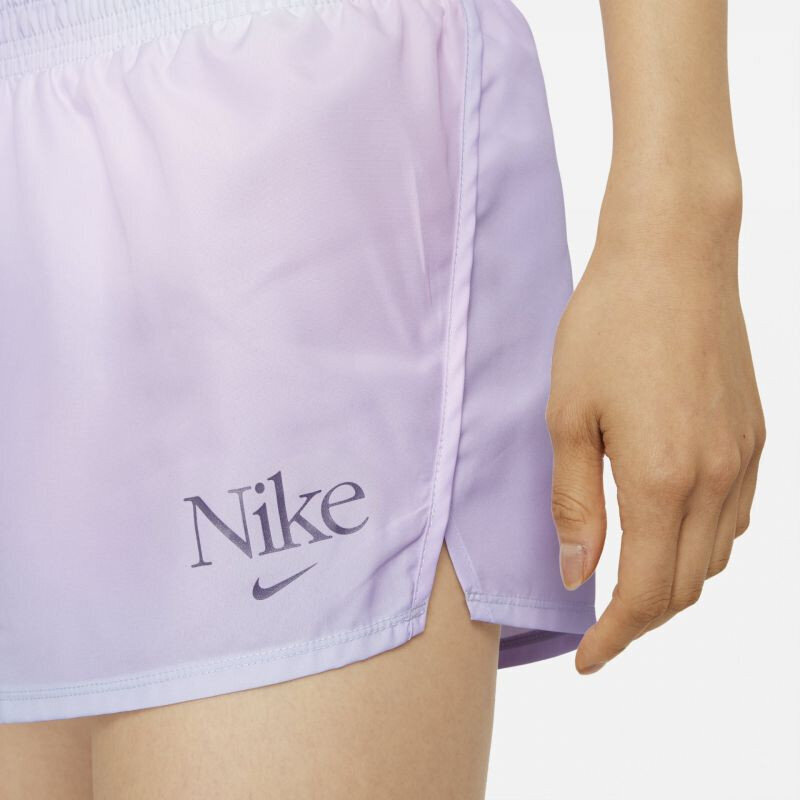 Šortai moterims Nike Dri Fit Femme 10K W DD4938695, rožiniai kaina ir informacija | Sportinė apranga moterims | pigu.lt