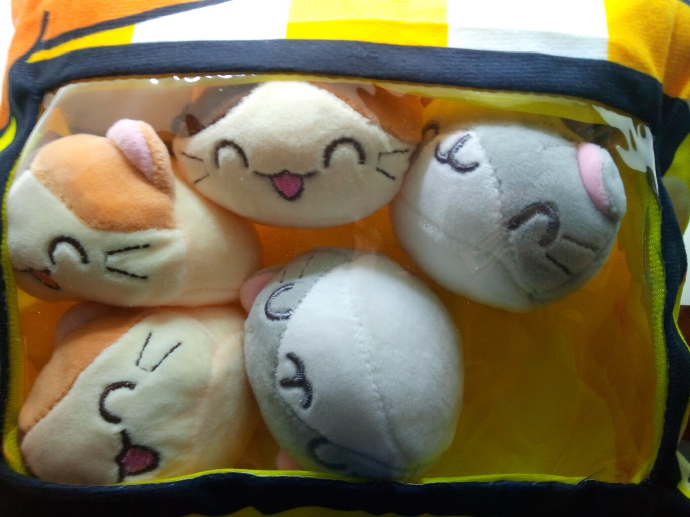 Nuimamos pliušinės kačių rašto pagalvėlės 40x 35 cm kaina ir informacija | Minkšti (pliušiniai) žaislai | pigu.lt