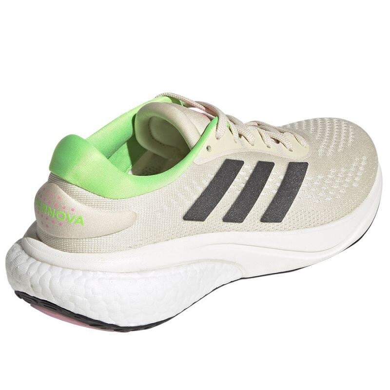 Bėgimo bateliai moterims Adidas SuperNova W GW9095, balti kaina | pigu.lt