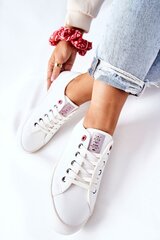 Laisvalaikio stiliaus bateliai Cross Jeans, baltos spalvos цена и информация | Спортивная обувь, кроссовки для женщин | pigu.lt