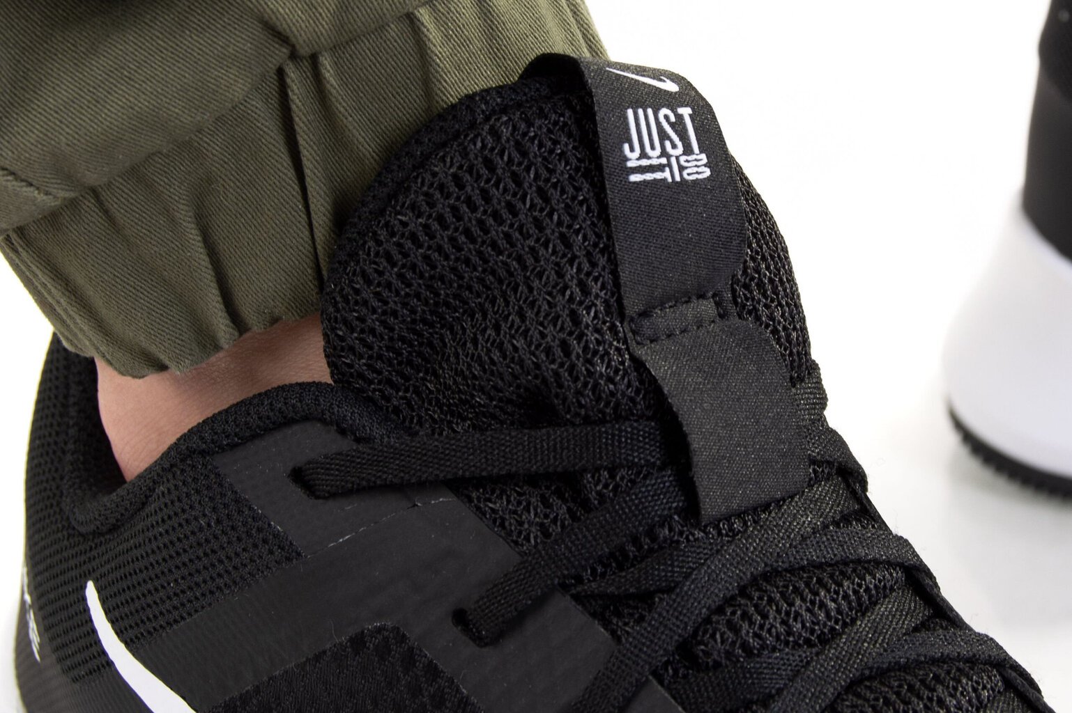 Nike sportiniai batai vyrams MC TRAINER 2, juodi цена и информация | Kedai vyrams | pigu.lt