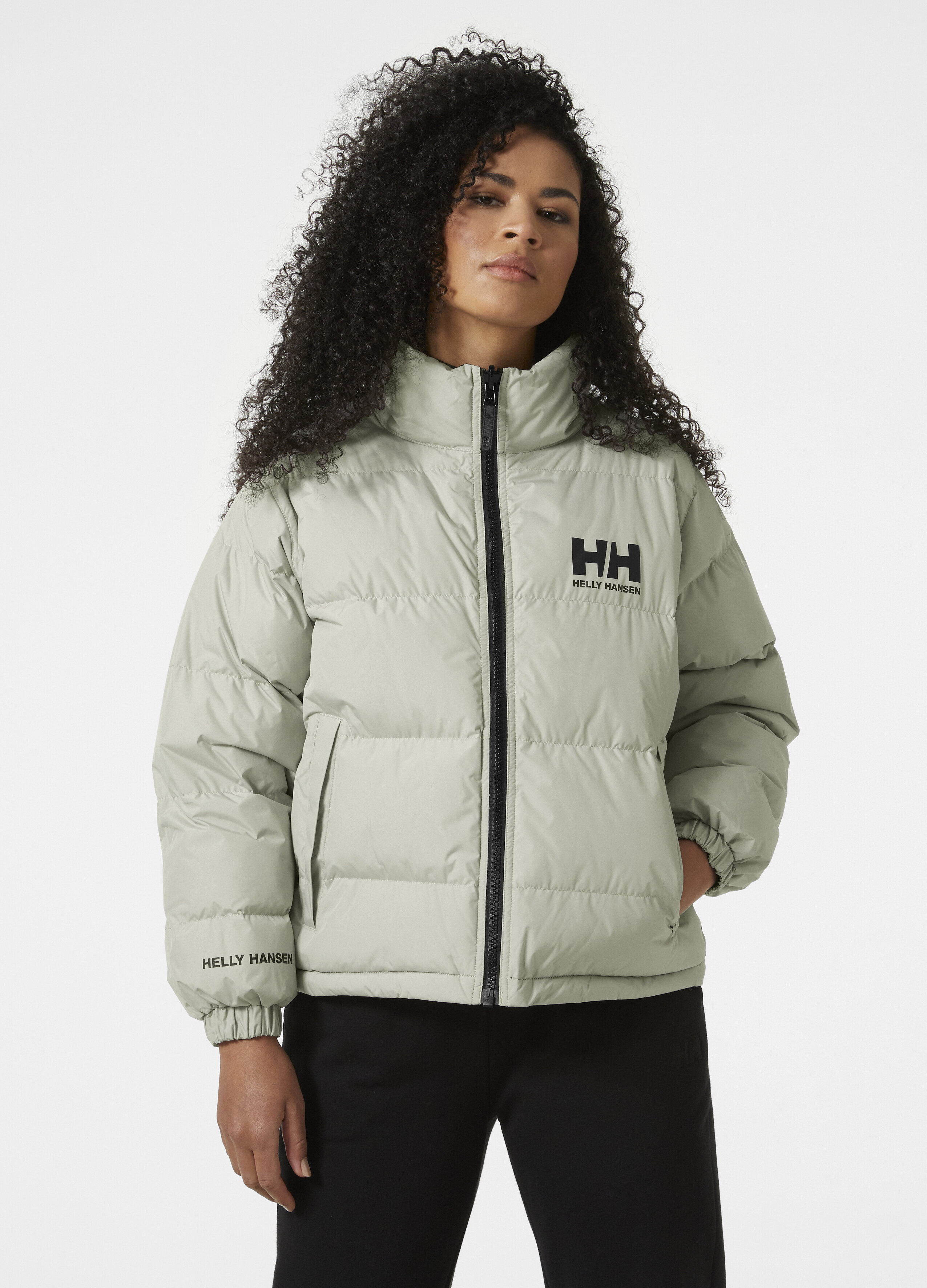 Helly Hansen dvipusė žieminė striukė moterims URBAN, šviesiai pilka-tamsiai  pilka kaina | pigu.lt