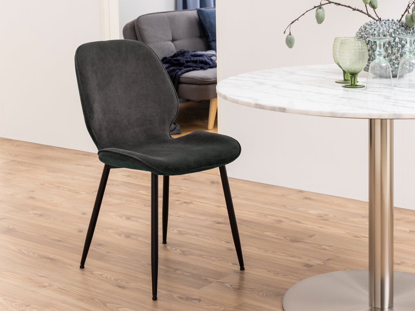 Valgomojo kėdės, Femke, 4 vnt., juoda цена и информация | Virtuvės ir valgomojo kėdės | pigu.lt