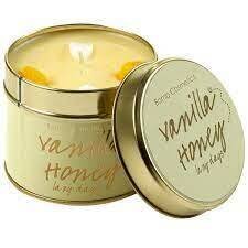 Ароматическая свеча Bomb Cosmetics Vanilla and honey цена и информация | Подсвечники, свечи | pigu.lt