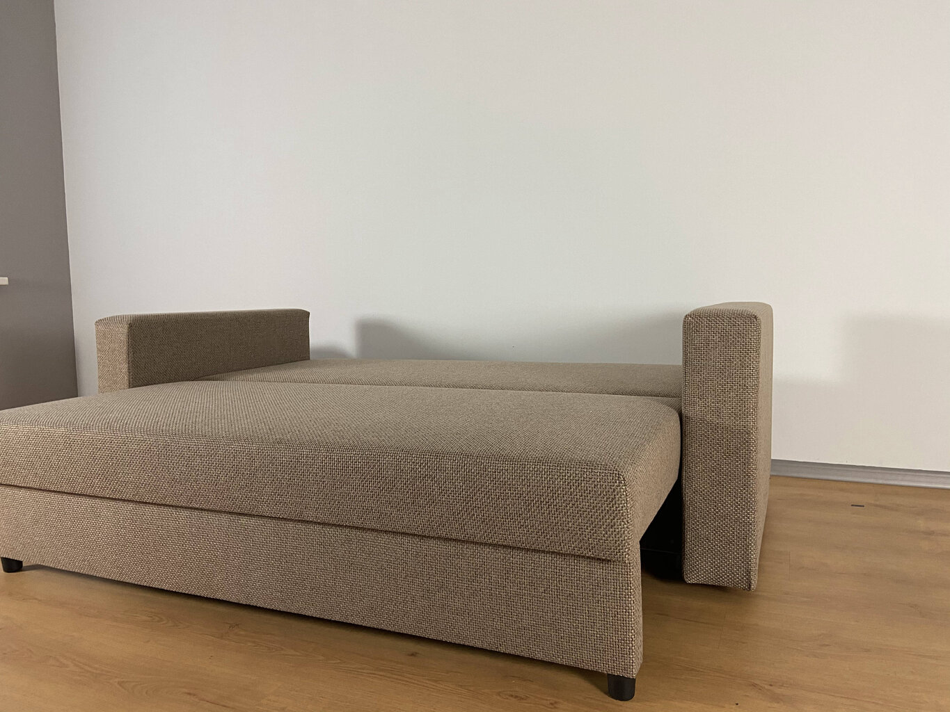 Sofa-lova Fulu, ruda kaina ir informacija | Sofos | pigu.lt