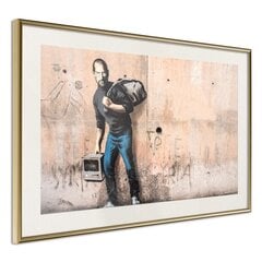 Plakatas Banksy: The Son of a Migrant from Syria, Auksinis rėmelis su pasportu, 90x60 цена и информация | Репродукции, картины | pigu.lt