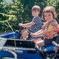 Minamas traktorius su priekaba - New Holland Large kaina ir informacija | Žaislai berniukams | pigu.lt