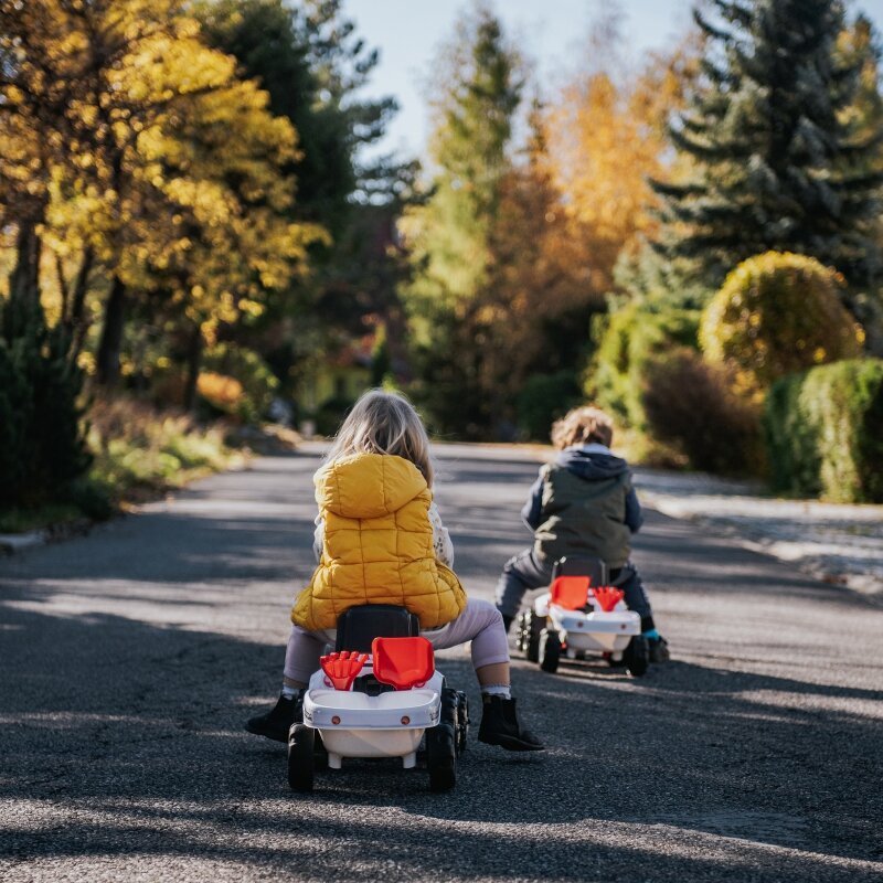 Paspiriamas traktorius su priekaba - FalkBaby Valtra, baltas kaina ir informacija | Žaislai kūdikiams | pigu.lt