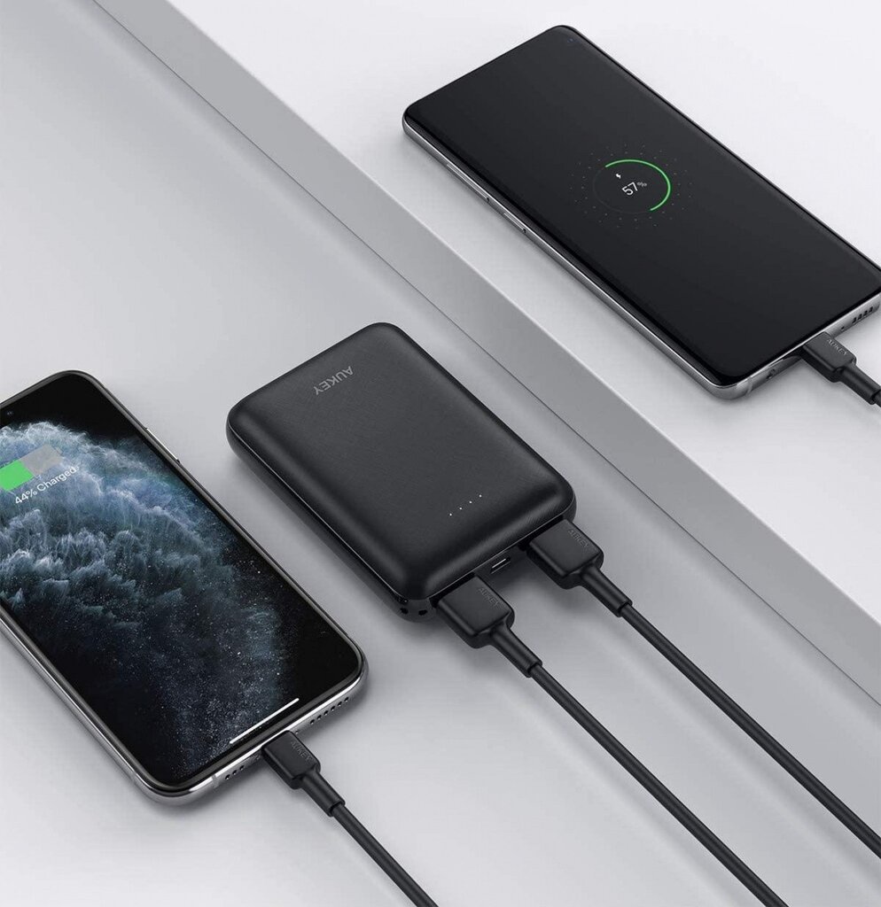 Aukey PowerBank PB-N66 Ultra Slim | 10000 mAh | 3xUSB | 5V | LED kaina ir informacija | Atsarginiai maitinimo šaltiniai (power bank) | pigu.lt