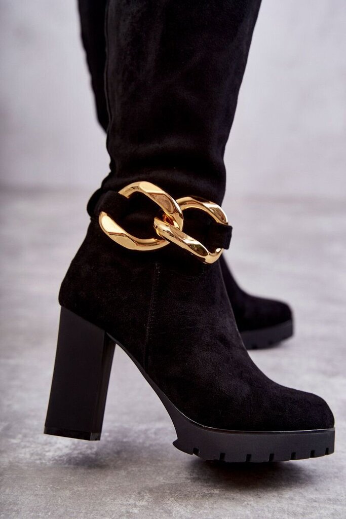 Zomšiniai batai su nuimama grandine moterims Black Jackson BSB21636, juodi kaina ir informacija | Aulinukai, ilgaauliai batai moterims | pigu.lt