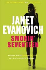 Smokin' Seventeen: A witty mystery full of laughs, lust and high-stakes suspense kaina ir informacija | Fantastinės, mistinės knygos | pigu.lt
