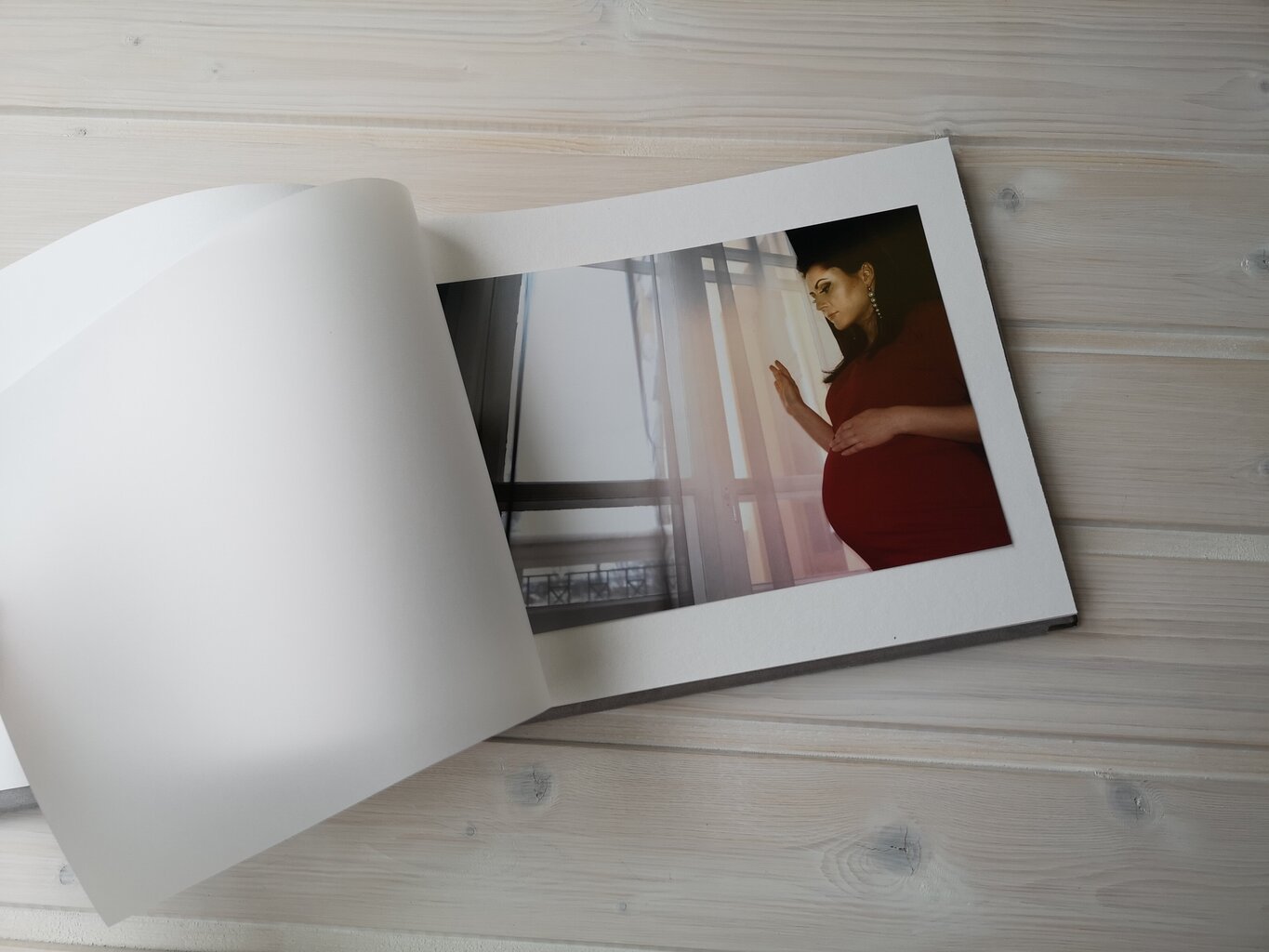 Rusvas nuotraukų albumas "Gražiausi prisiminimai", 30 lapų kaina ir informacija | Rėmeliai, nuotraukų albumai | pigu.lt
