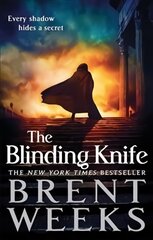 Blinding Knife: Book 2 of Lightbringer цена и информация | Фантастика, фэнтези | pigu.lt