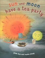 Sun and Moon Tea Party цена и информация | Книги для подростков  | pigu.lt