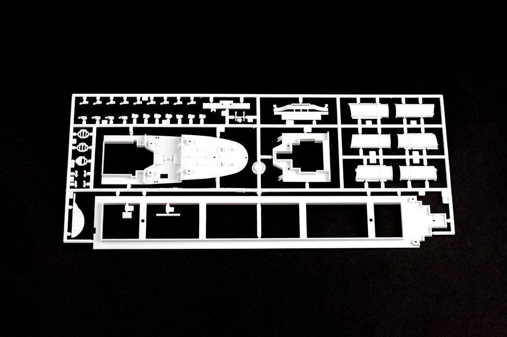 Hobby Boss Plastikinis modelis RMS Titanic цена и информация | Kolekciniai modeliukai | pigu.lt