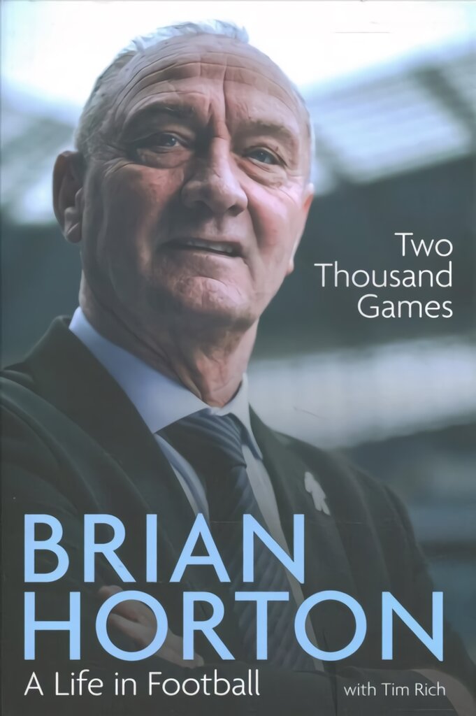 Two Thousand Games: A Life in Football kaina ir informacija | Biografijos, autobiografijos, memuarai | pigu.lt