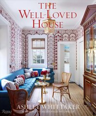 Well-Loved House: Creating Homes with Color, Comfort, and Drama цена и информация | Книги об архитектуре | pigu.lt