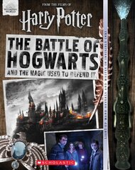 Battle of Hogwarts and the Magic Used to Defend it (Harry Potter) NOV цена и информация | Книги для подростков и молодежи | pigu.lt