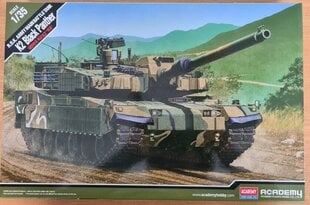 Academy - R.O.K. Army Main Battle Tank K2 Black Panther, 1/35, 13518 цена и информация | Склеиваемые модели | pigu.lt