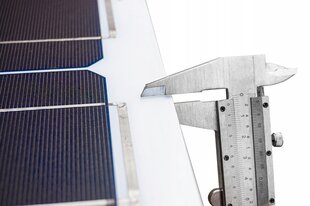 Lankščios konstrukcijos saulės plokštelė 200W 12 V цена и информация | Комплектующие для солнечных электростанций | pigu.lt