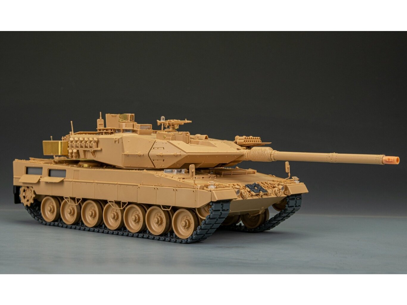 Konstruktoius RFM Rye Field Model Leopard 2A6 RFM-5066 kaina ir informacija | Konstruktoriai ir kaladėlės | pigu.lt