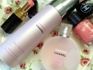 Purškiamas dezodorantas Chanel Chance Eau Tendre moterims 100 ml kaina ir informacija | Parfumuota kosmetika moterims | pigu.lt