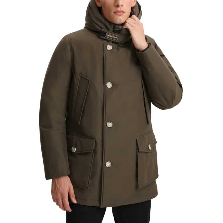 Striukė vyrams Woolrich Artic Parka 352037, žalia цена и информация | Vyriškos striukės | pigu.lt