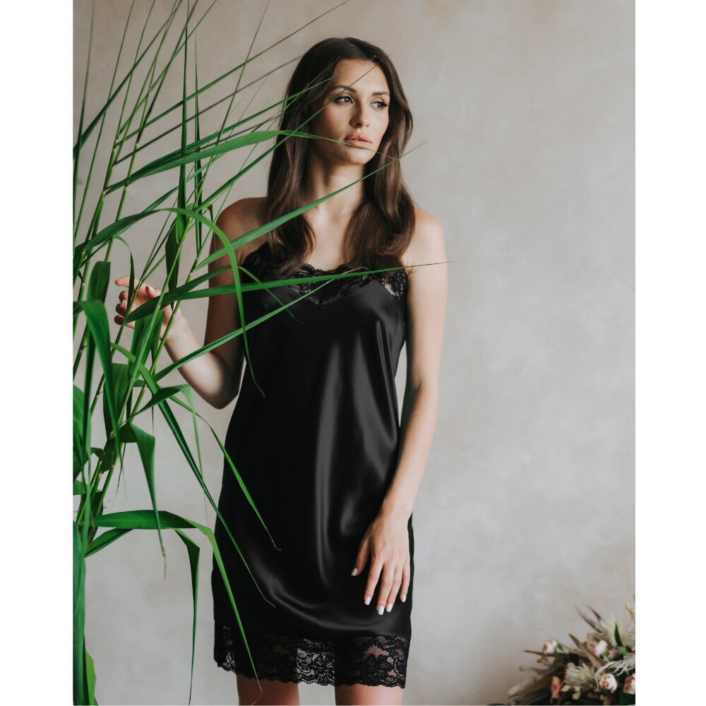 Moteriški šilkiniai naktiniai marškiniai su Vita nėriniais, juodos spalvos  kaina | pigu.lt