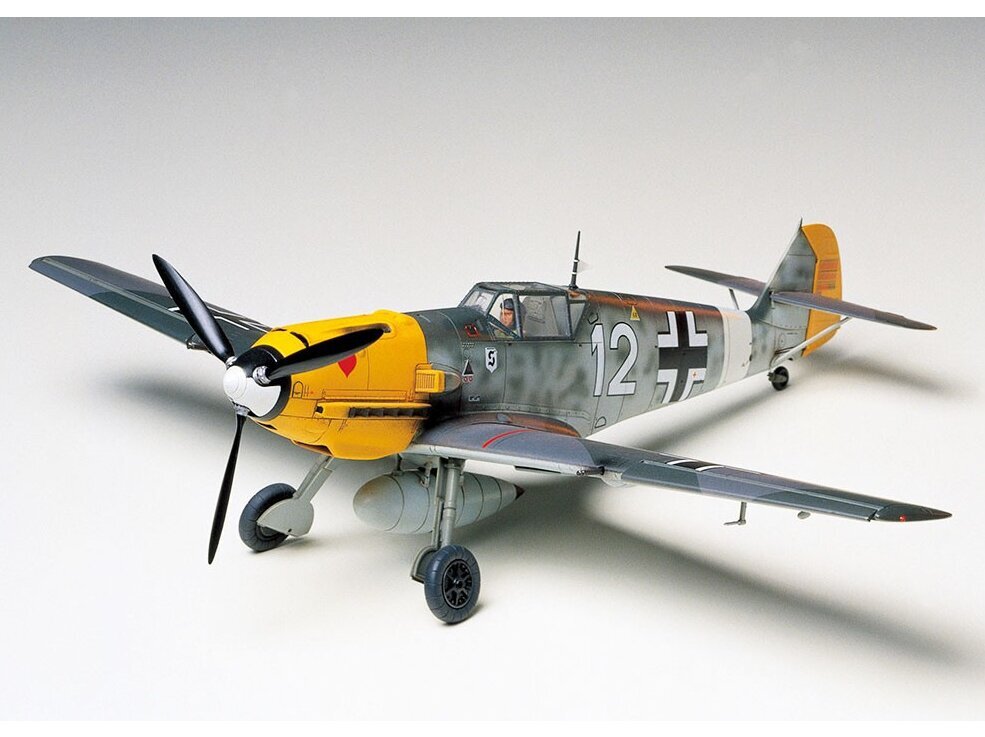 Plastikinis surenkamas modelis Tamiya Messerschmitt Bf109E-4/7 Trop, 1/48, 61063 kaina ir informacija | Konstruktoriai ir kaladėlės | pigu.lt