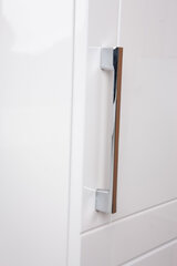 Высокий шкафчик для ванной Serena Retro, белый цена и информация | Шкафчики для ванной | pigu.lt