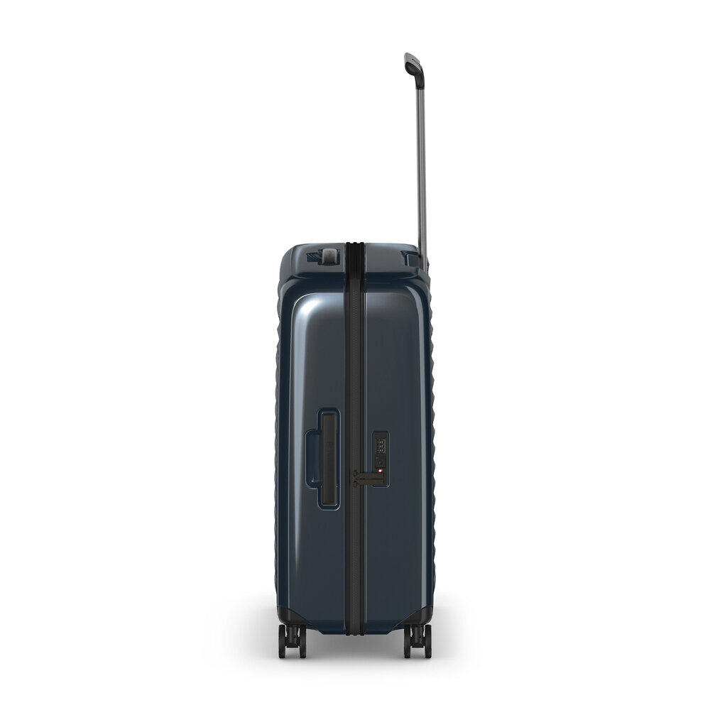 Victorinox vidutinis lagaminas Airox 74 L, Tamsiai mėlynas цена и информация | Lagaminai, kelioniniai krepšiai | pigu.lt