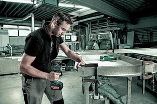 Ударная дрель шуруповерт Metabo SB 18 LT Compact / 2,0 Ah цена и информация | Шуруповерты, дрели | pigu.lt