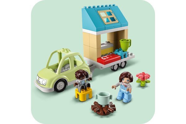 10986 LEGO® DUPLO Šeimos namas ant ratų kaina ir informacija | Konstruktoriai ir kaladėlės | pigu.lt
