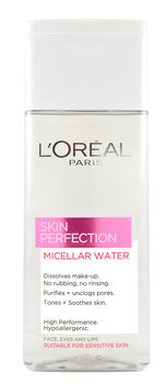 Очищающая Мицеллярная вода три в одном Для всех типов кожи, особенно для чувствительной  l'oreal paris цена и информация | Средства для очищения лица | pigu.lt