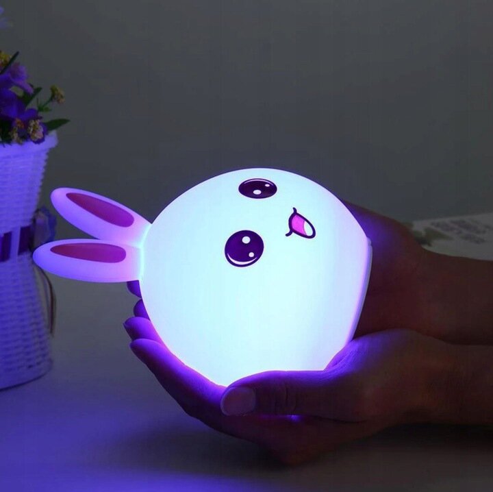 Spalvota LED naktinė lempa vaikams Triušis kaina ir informacija | Vaikiški šviestuvai | pigu.lt