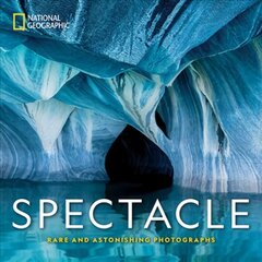 Spectacle: Photographs of the Astonishing цена и информация | Книги по фотографии | pigu.lt