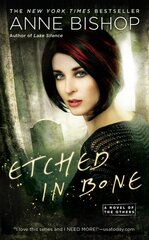 Etched In Bone: A Novel of the Others цена и информация | Фантастика, фэнтези | pigu.lt